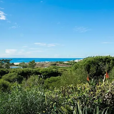 Sleeps 8 Pool Air Con T479945 Villa