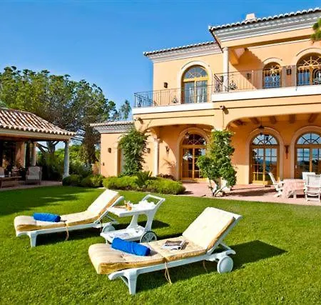 Sleeps 8 Pool Air Con T479945 *